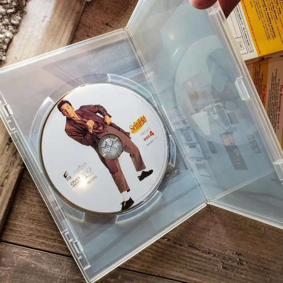 Seinfeld DVD Box Set - Seasons 1-2 - Picture 12 of 12